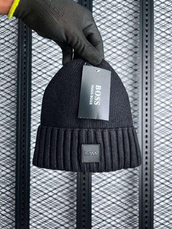 Ribbed turn-up cuff knitted beanie