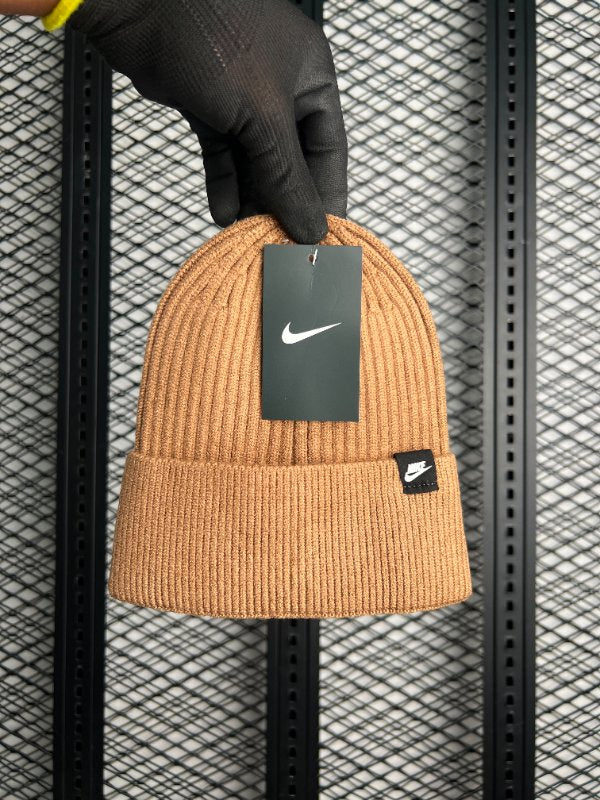 Beanie light brown