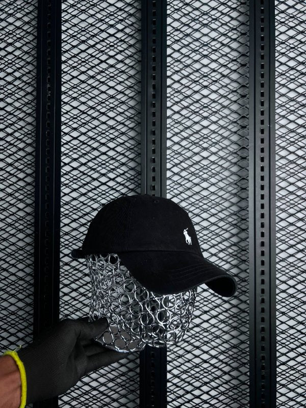 Adjustable cap black