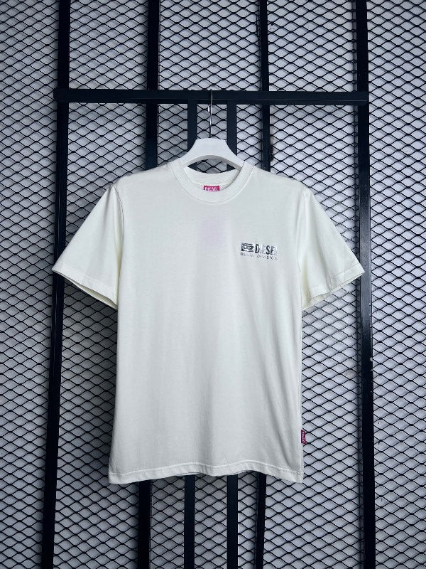 T shirt cream end white