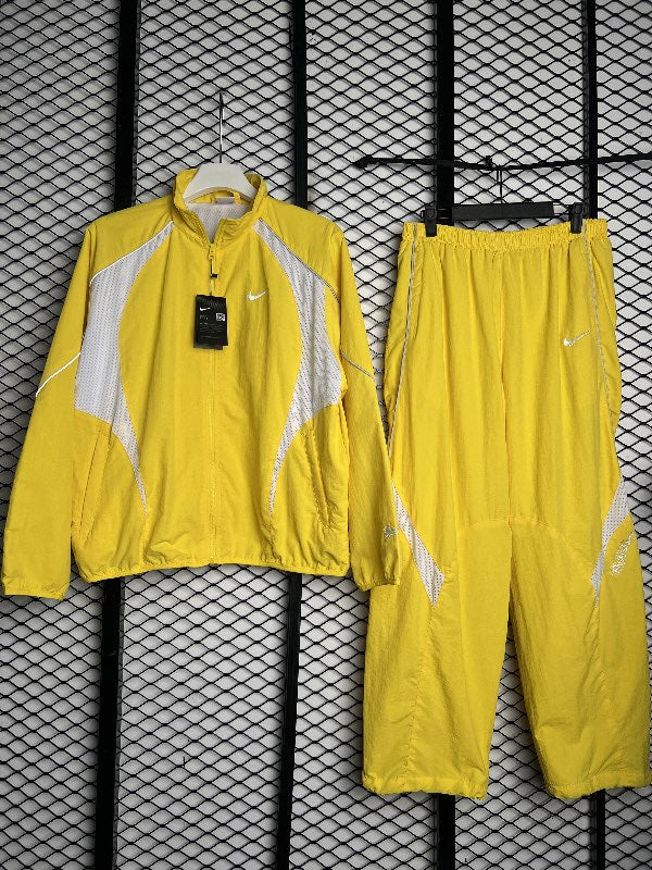 Tracksuit yellow MG335