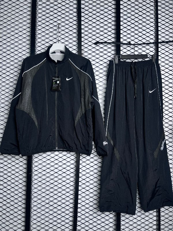 Tracksuit black MG335