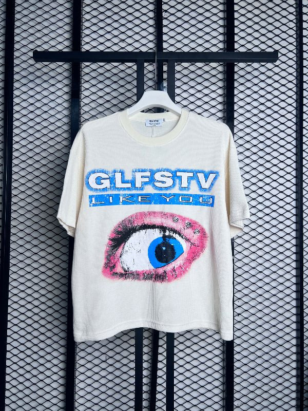 Textured cream thermal short-sleeve tee with eye print