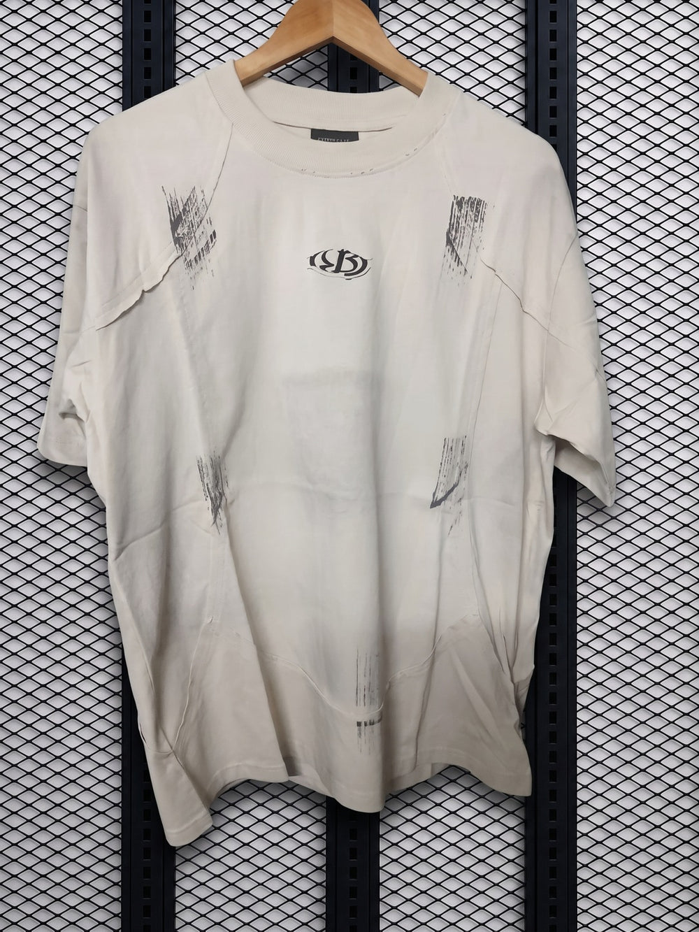 Cotton panelled short-sleeve tee with brushstroke prints