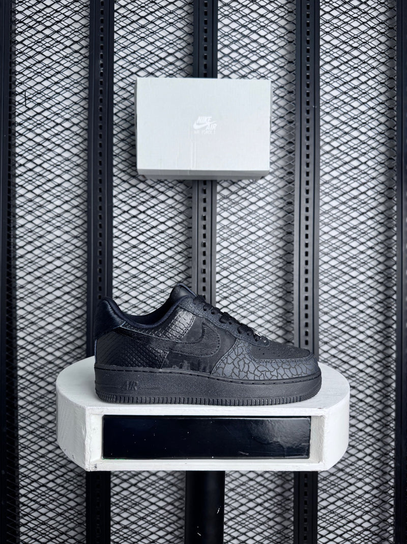 Sneaker fullblack