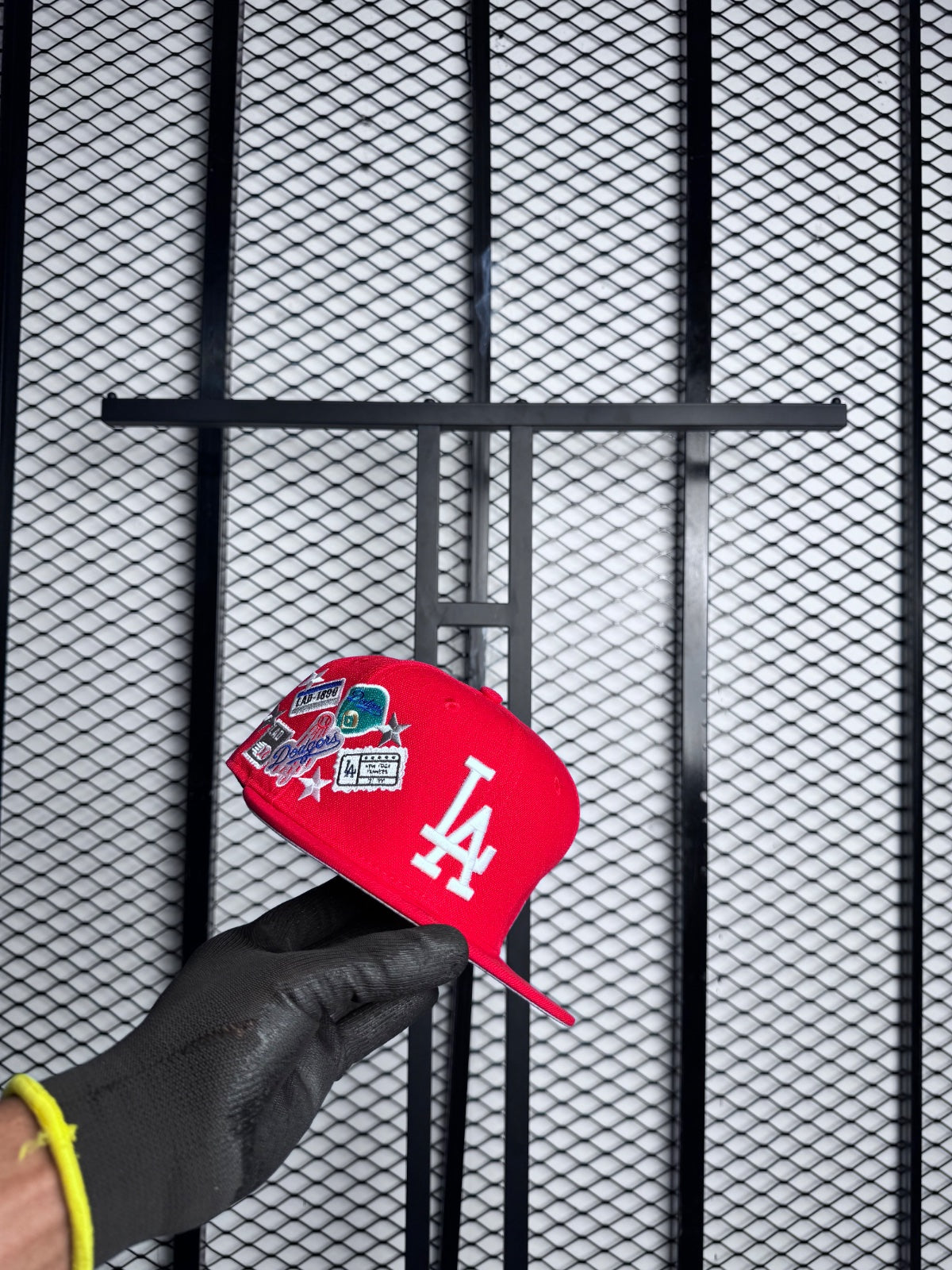 LA cap red