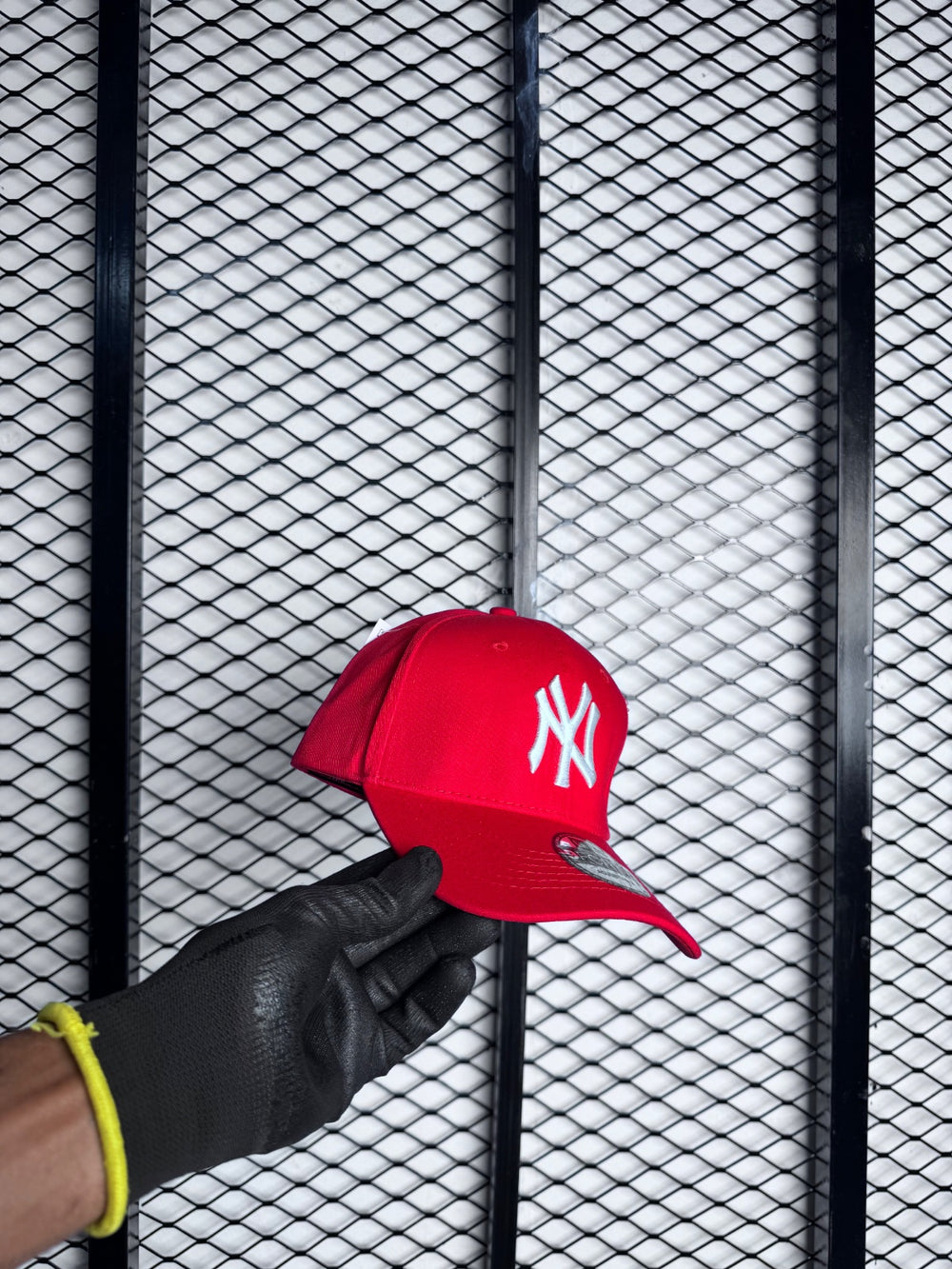 NY cap red