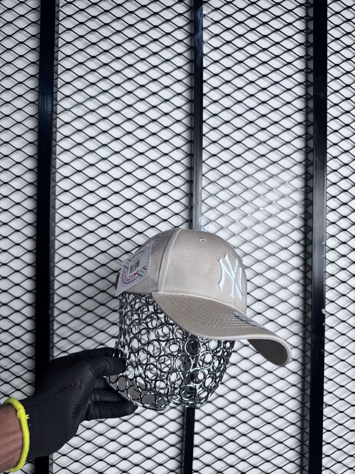 NY cap brown