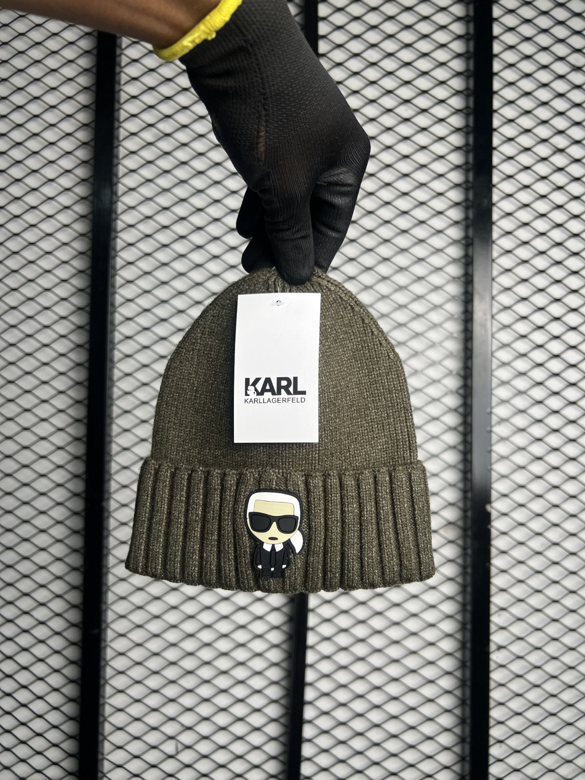 Beanie green with white logo