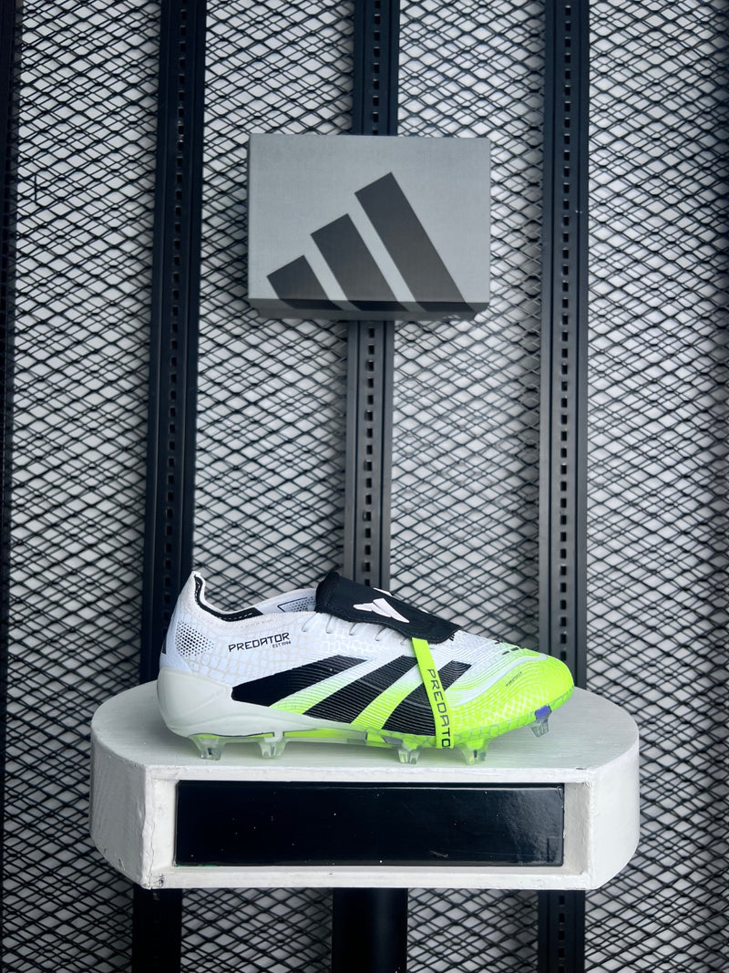 Green white elite fg soccer boots