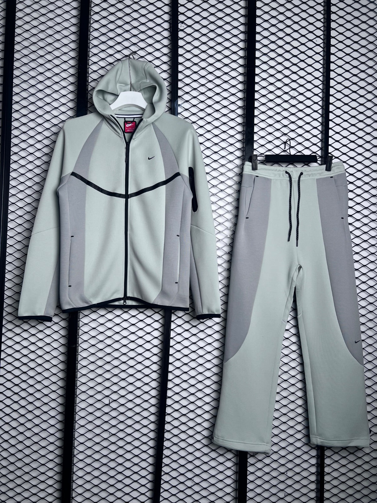 Tracksuit IF1324