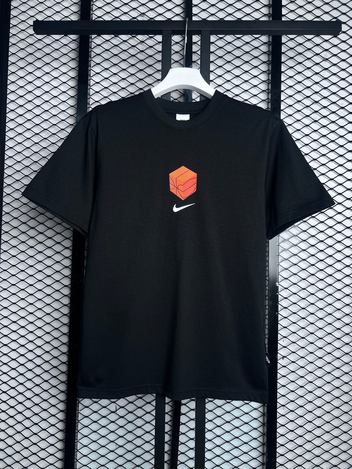T shirt black w683