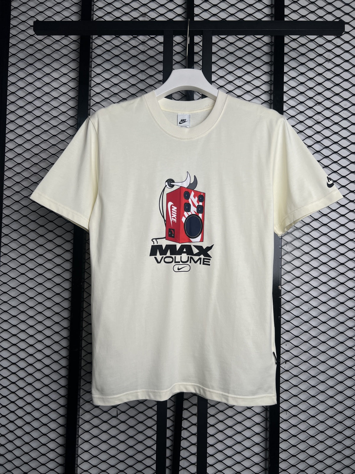 T shirt cream white w671