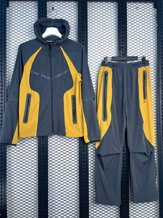 Men’s tracksuits tech fleece